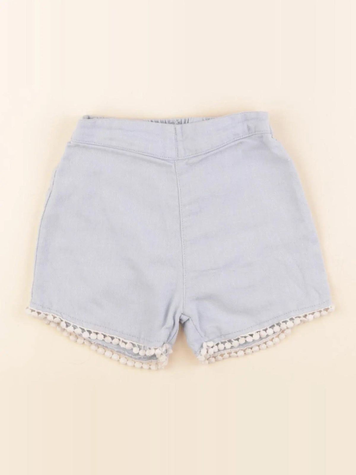 Short bleu