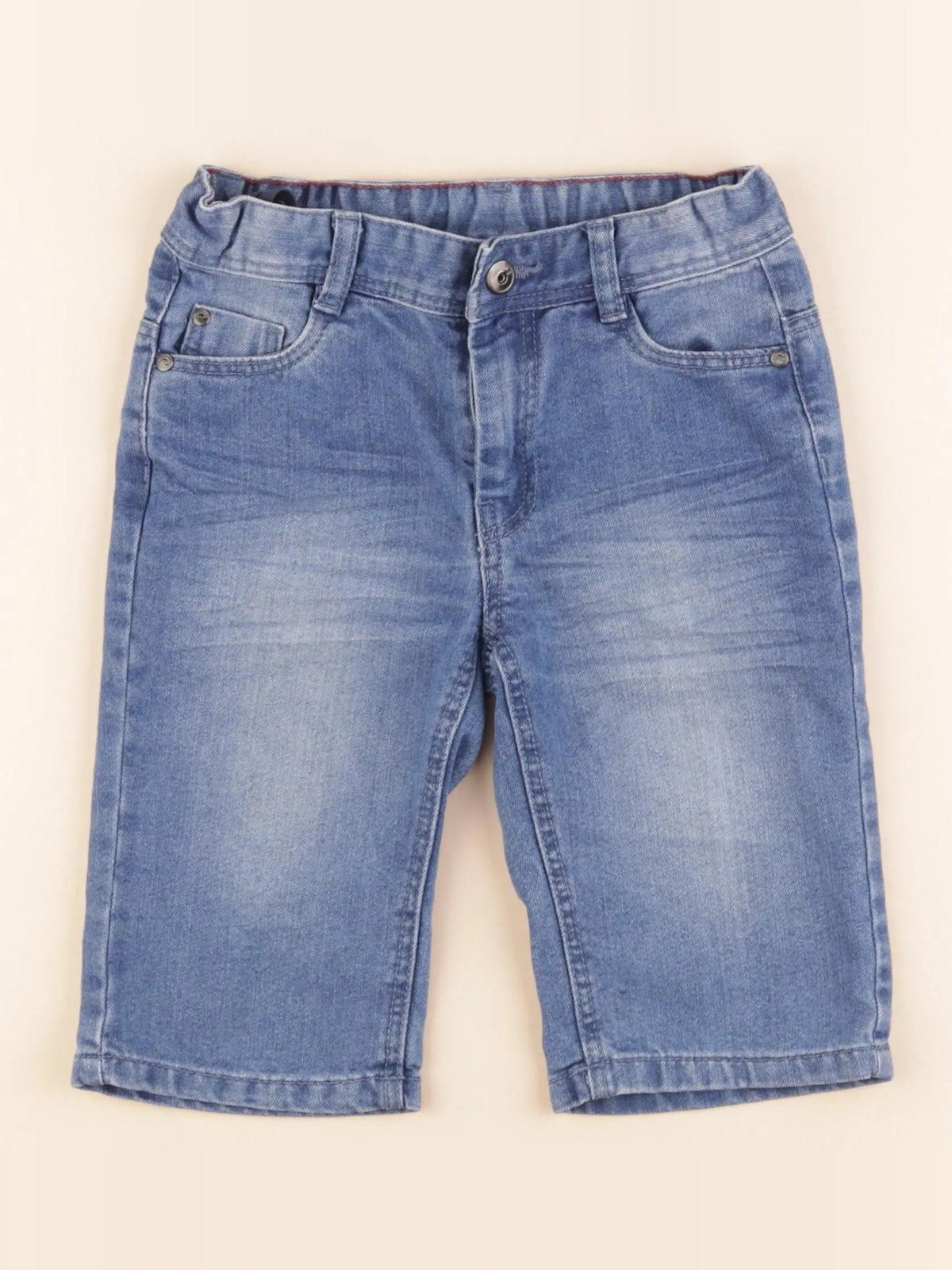 Short bleu