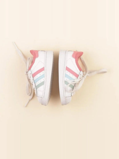 Baskets blanc
