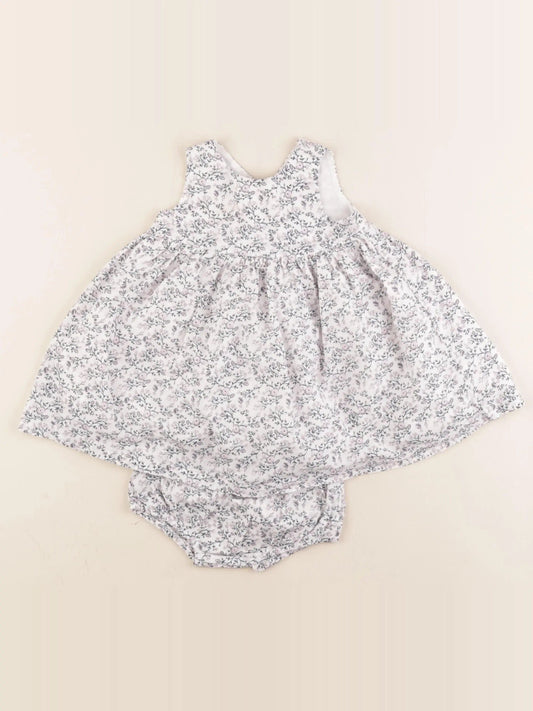 Robe blanc, gris