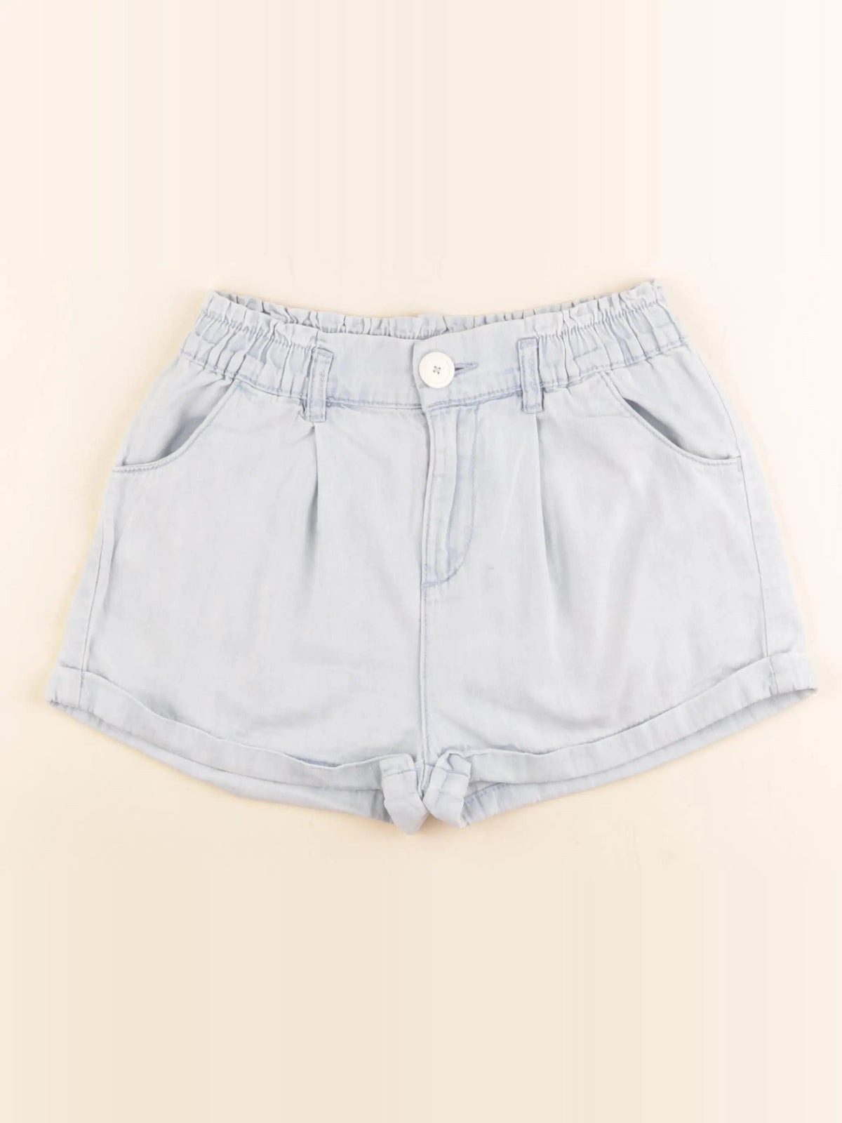 Short bleu