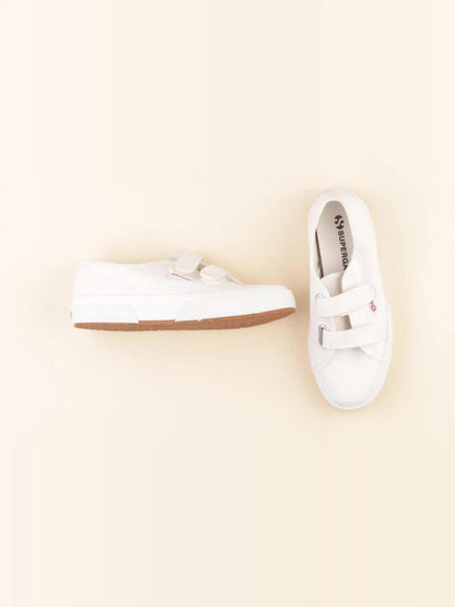 Tennis à scratch/ lacets blanc