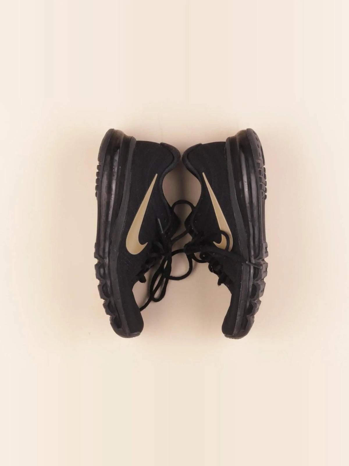 Baskets noir
