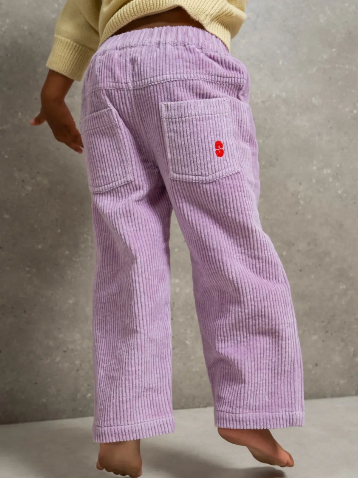 Le pantalon velours lilas