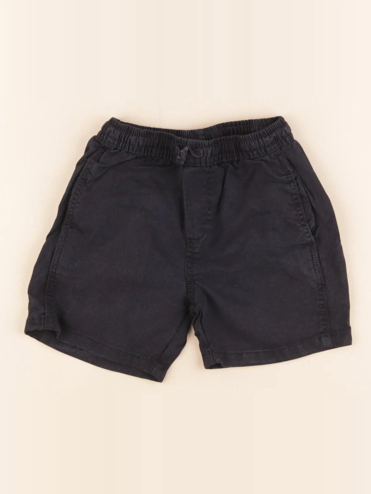 Short bleu