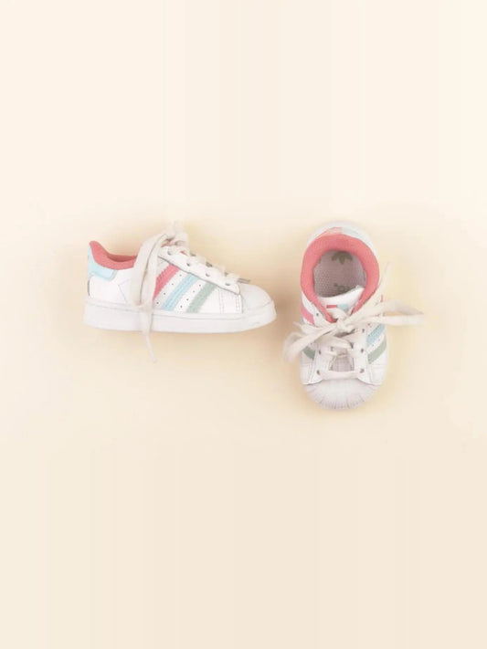 Baskets blanc