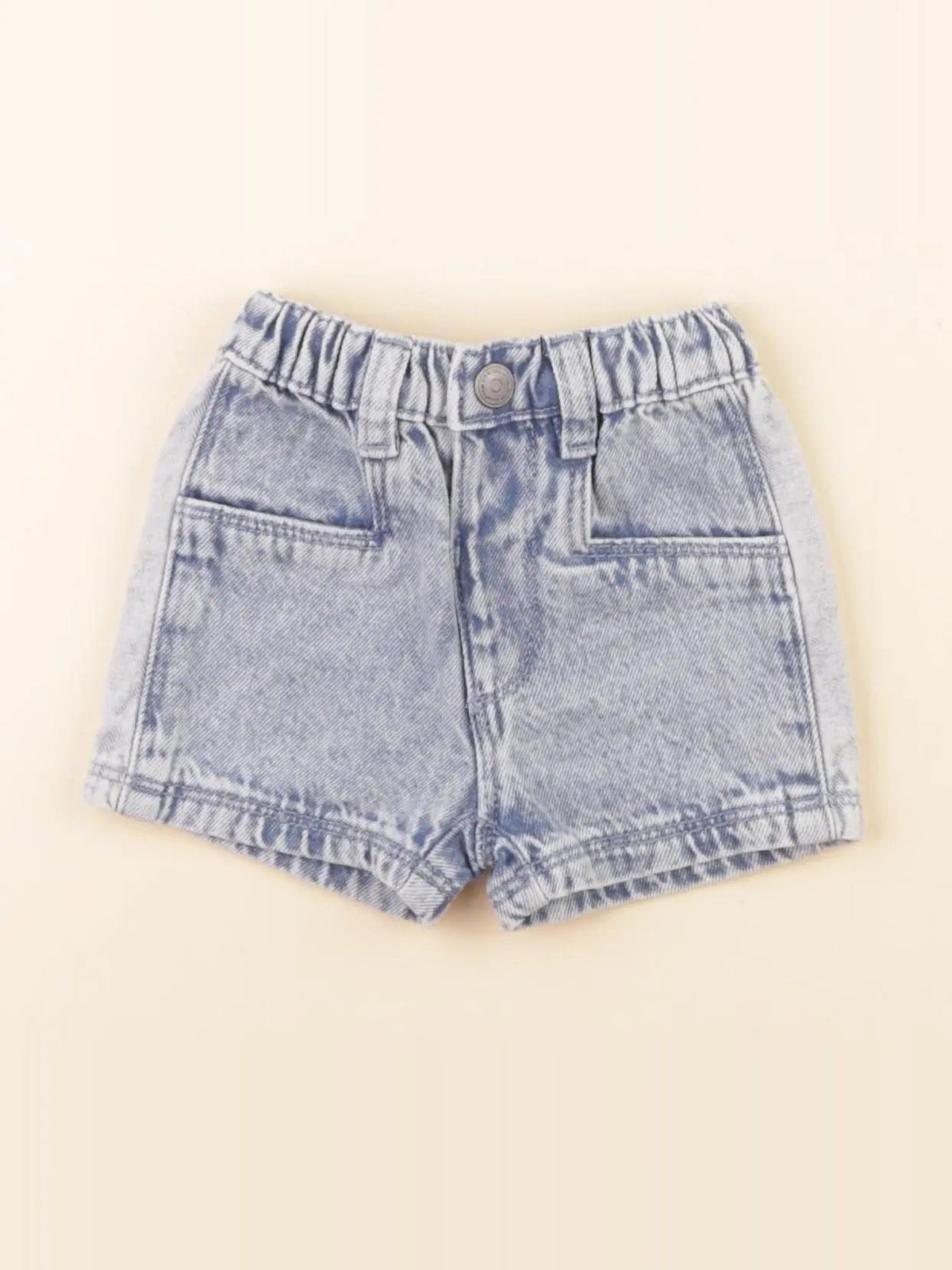 Short bleu