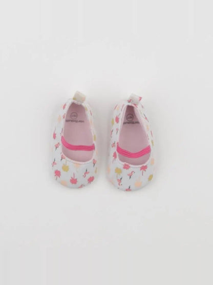 Chaussons blanc, rose