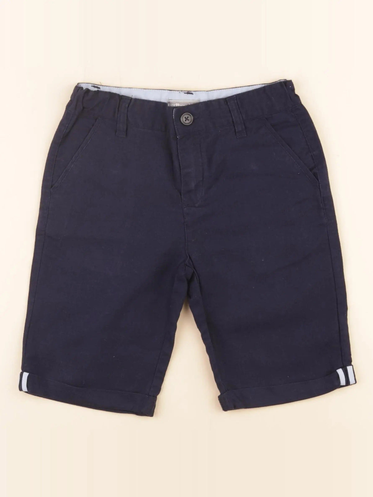 Short bleu